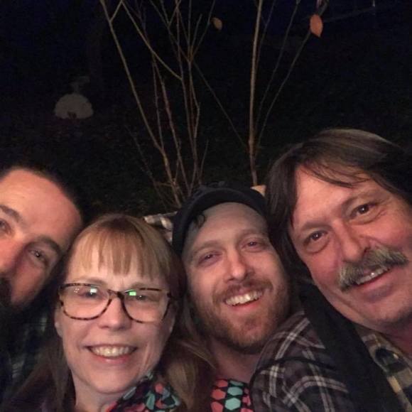 Meet your Posher, Mindy - Picture 1 of 1